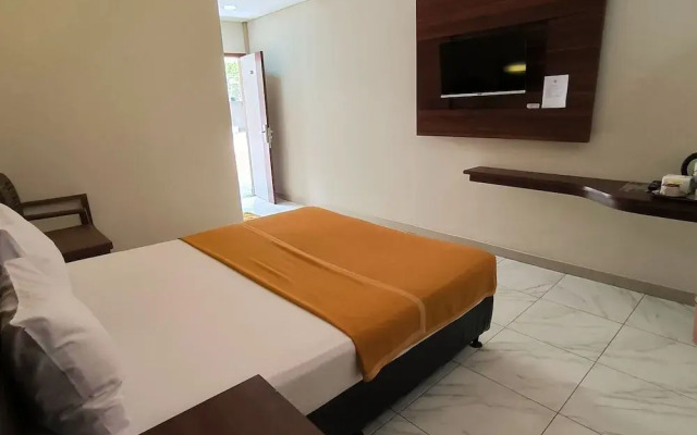 Bandengan Beach Hotel Jepara 2
