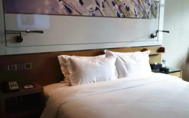 Lavande Hotel (Beijing Asian Sports Village,National Stadium,National Coference Center)