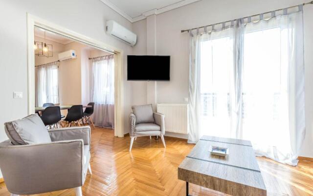 3 bedroom apartment with big balconies in Pagrati