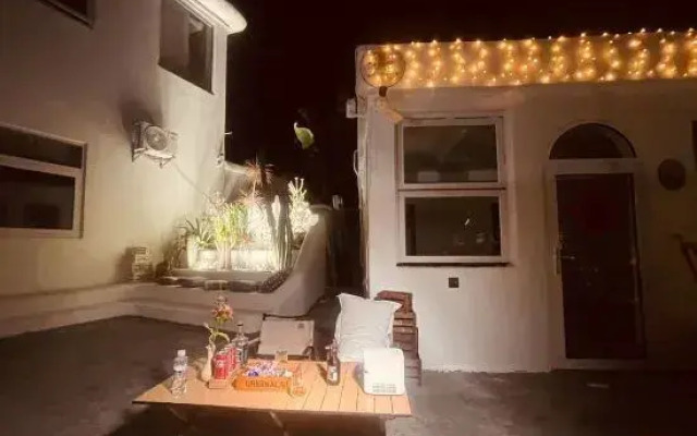 Wanghai Homestay (Sanya West Island Branch)