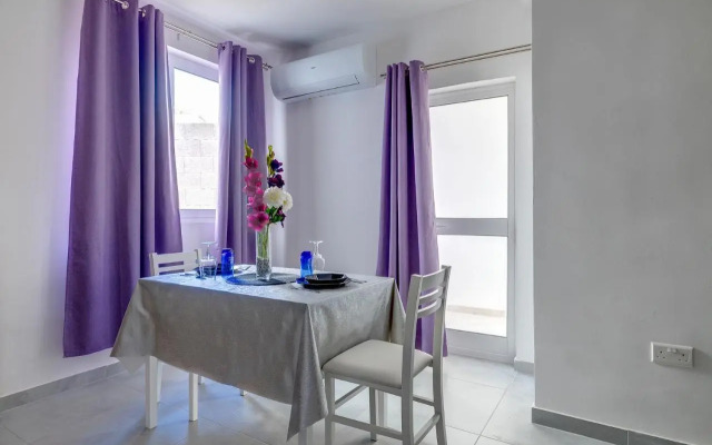 Cosy 1BR Studio Central Location
