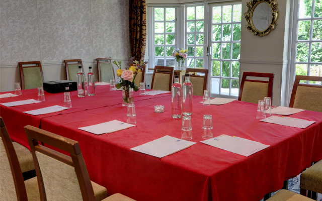 Ivy Hill Hotel, Sure Hotel Collection by Best Western