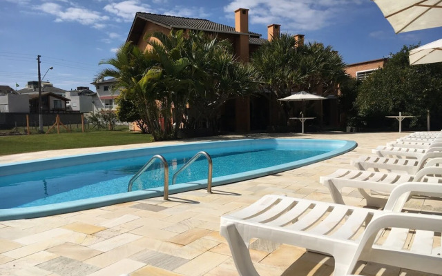 Costa Allegra Ingleses Residence