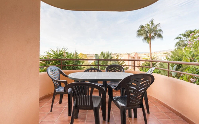 2-bed Apartment With Pool