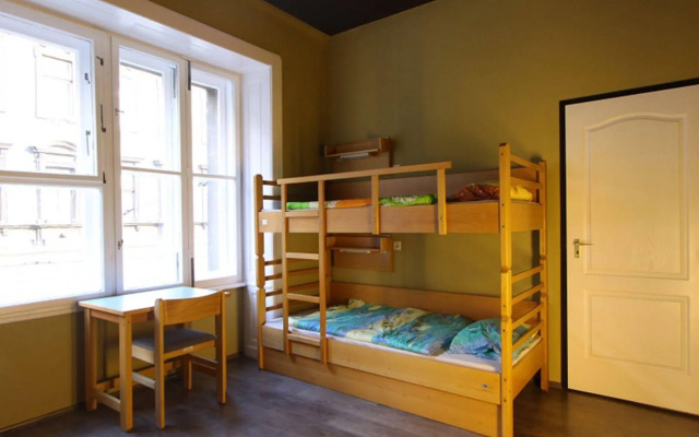 Treestyle Hostel
