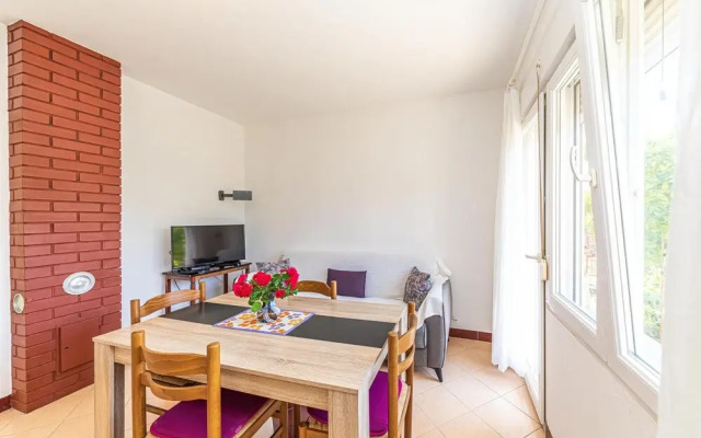 Nice Apartment in Trogir With Wifi and 2 Bedrooms