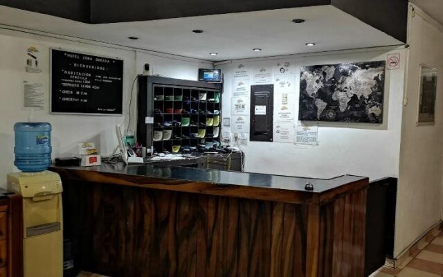 Capital O Zona Dorada Inn