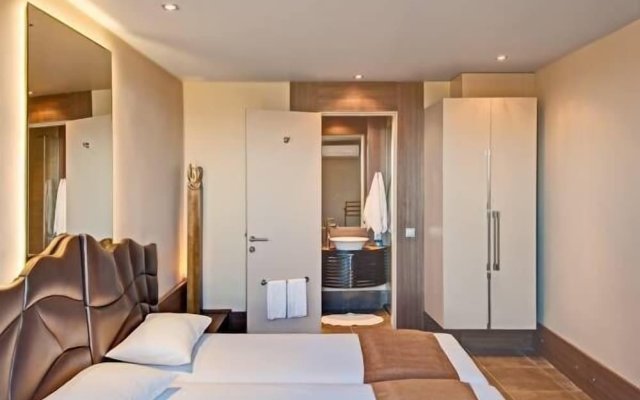 Assosyal Hotel