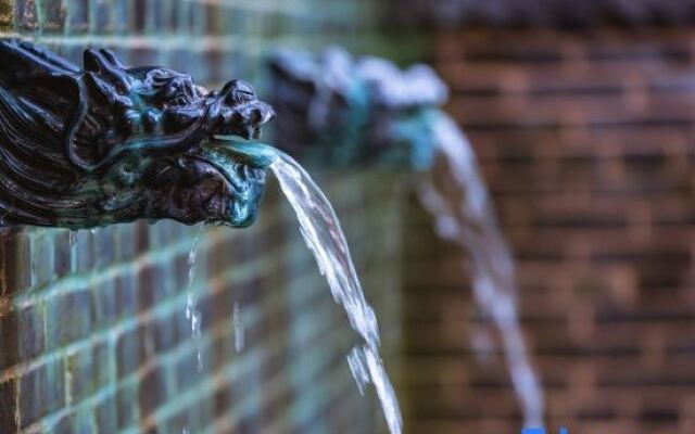 Yueqi Rongshe Hostel