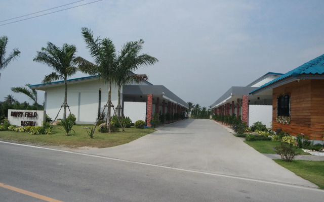 Happy Field Resort Cha-am