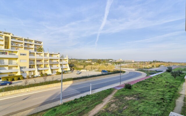 Sea La Vie Apartment