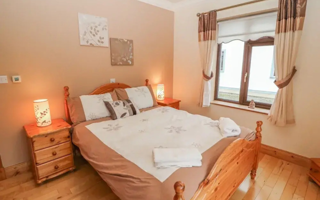 Starbay House