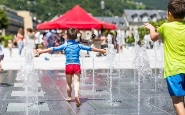 Appartement Cauterets, 6 Pièces, 11 Personnes - Fr-1-401-154