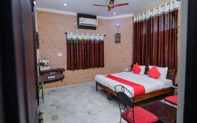 OYO 16799 Shikargarh Palace Resorts