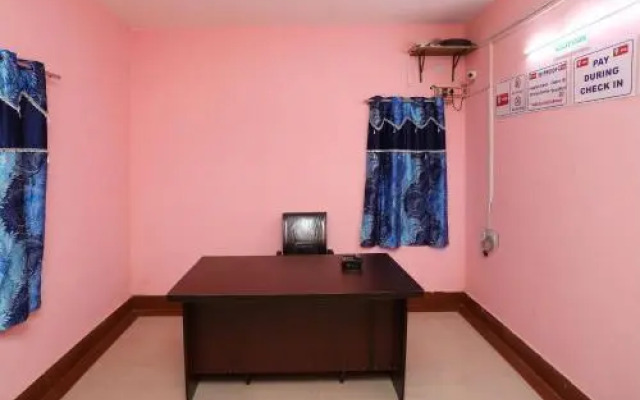 OYO 14666 Galaxy Guest House