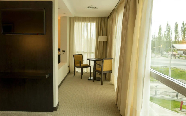 Howard Johnson by Wyndham Neuquen
