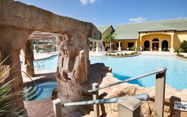 Paradise Palms Five-Bedroom townHouse 8965