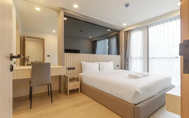 Top Location Near Beach Clubs C226