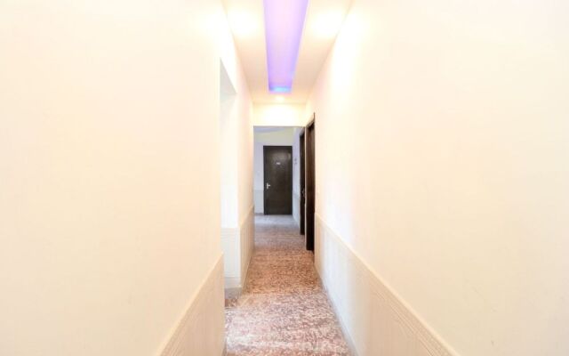 Oyo 22678 Hotel Unique House