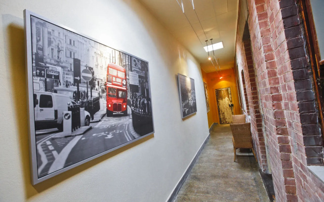 Indulge Apartments - Eighth Street