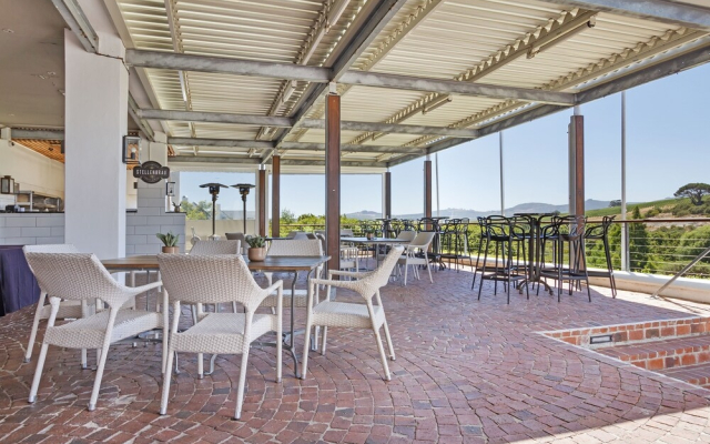 Winelands Golf Lodges 14