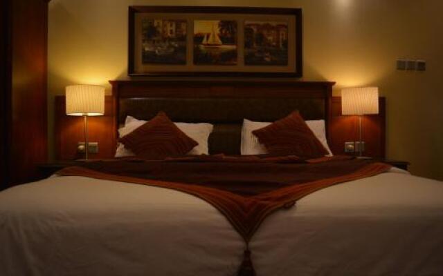 AlAtheer Aparthotel