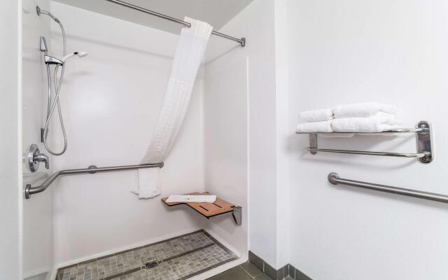 Quality Inn & Suites Augusta I-20