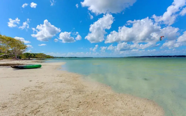 Seascapes Tin Can Bay