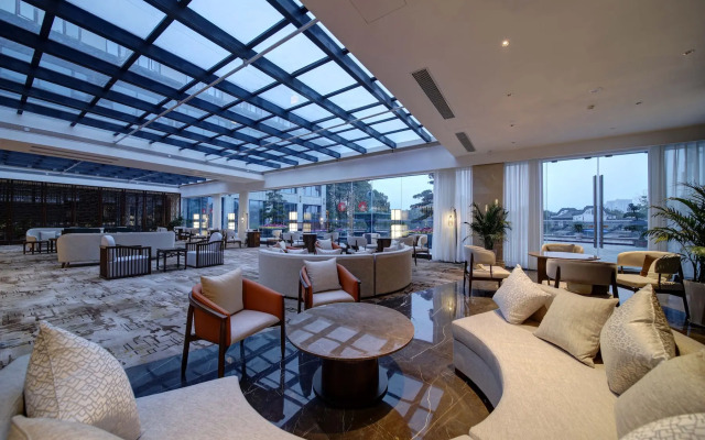 Howard Johnson by Wyndham Yilin Hotel Guangan