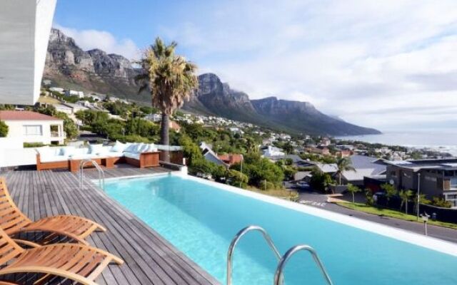 Scandinavian Mansion 9 Bedroom Palace