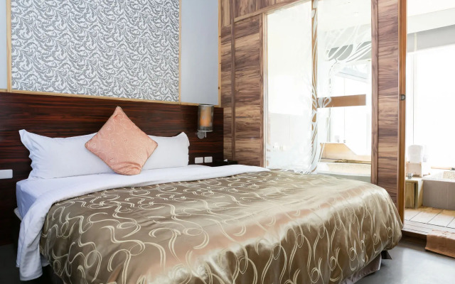 Grand Orchid Villa Resort