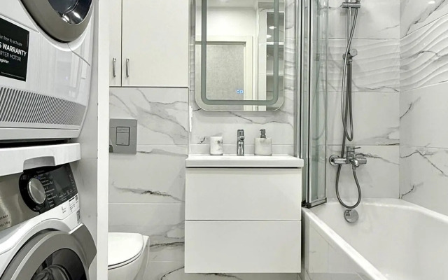 Apart Mari на набережной Адмирала Трибуца 63