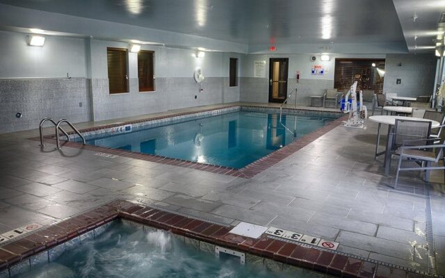 Holiday Inn Express & Suites Sidney by IHG