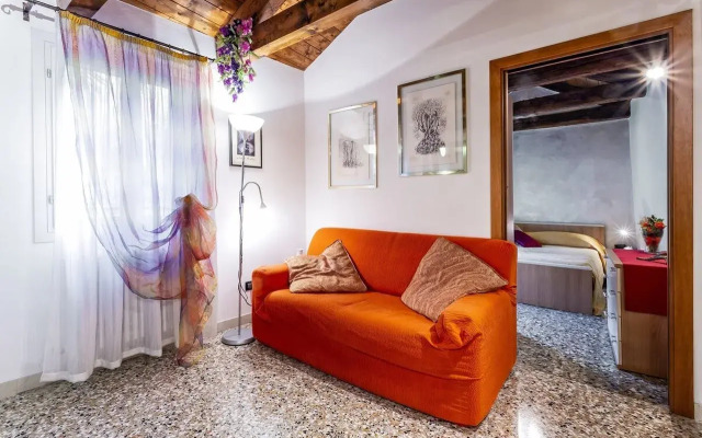 Venice Dream House Nabucco