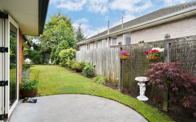 Russley Hideaway CHC Holiday Homes