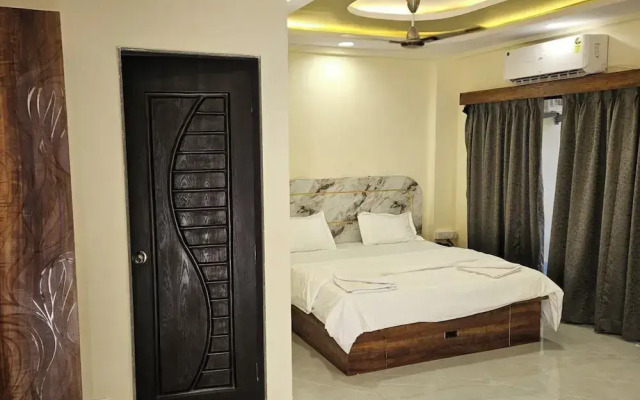 Shrikar Resort