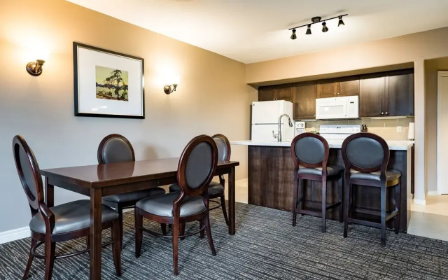 Horseshoe Valley Condos