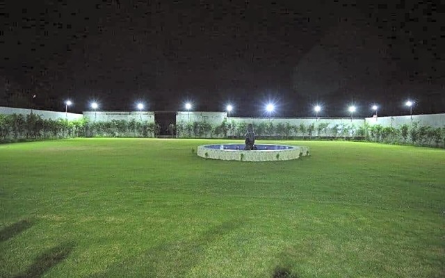 Shiva Palace by Golden Leaf Hotels