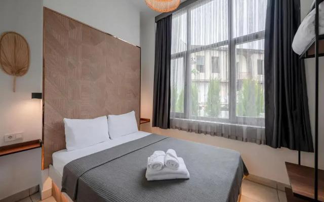 The Easy Rooms Verandah