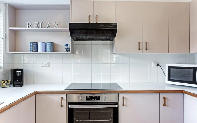 Carindale, Unit 1/19-23 Dowling Street