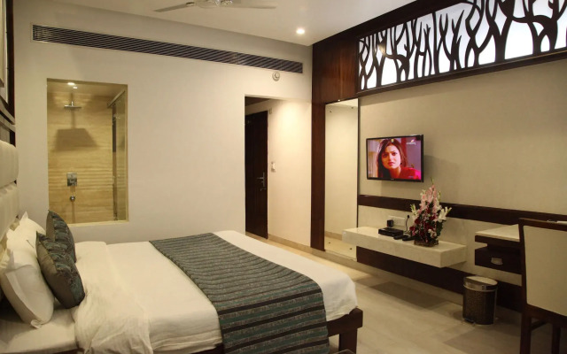 Hotel Emerald