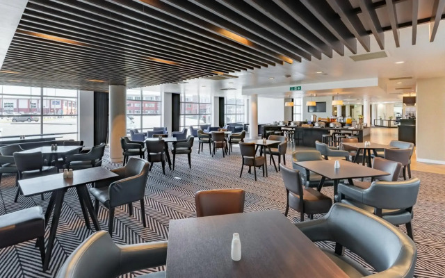 Holiday Inn Express Leigh - Sports Village by IHG