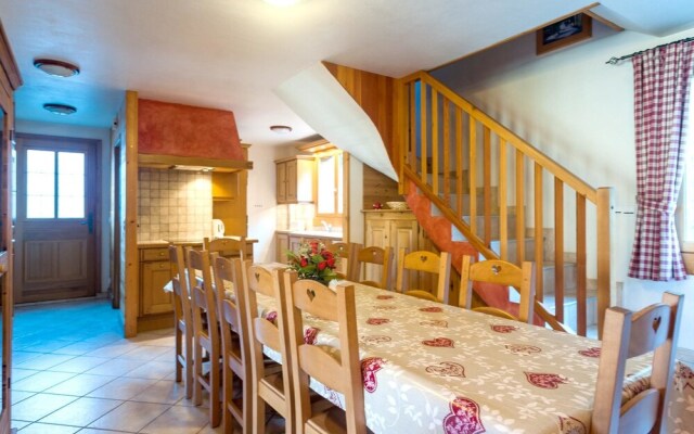 Apartment With 5 Bedrooms in Saint-martin-de-belleville, With Wonderfu