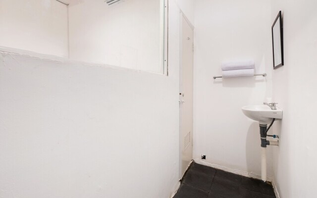 Griya Aneka by OYO Rooms