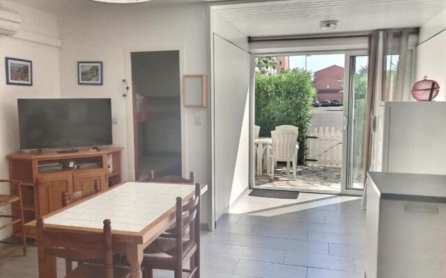 Confortable appartementavec terrasse à 650m de la plage