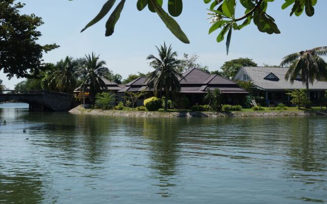 Rayong Rental Pool Villas