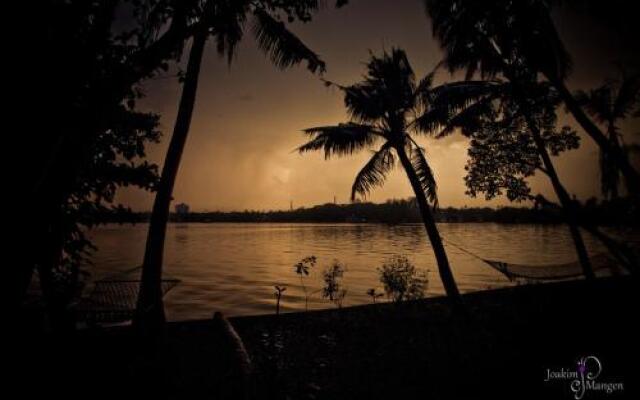 Ashtamudi Villas