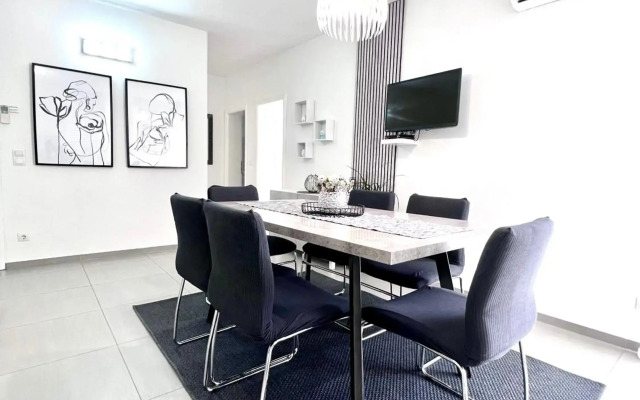 Apartments Pera