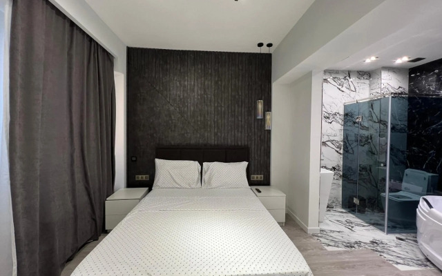 Derenik Demirchyan street, 2 bedrooms Modern, Beautiful apartment DE333