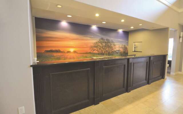 La Quinta Inn & Suites by Wyndham-Brookshire-West Katy